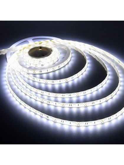شريط LED أبيض مقاوم للماء بطول 10 متر..